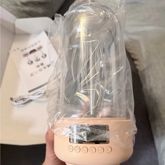 Motion Jellyfish Bluetooth speaker Clock with Colorful Light Display - Picture 7 of 16